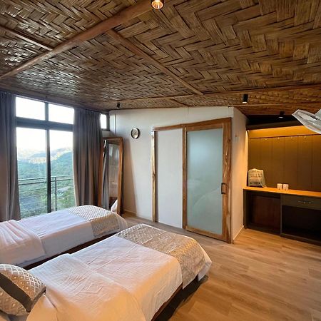Cave Hill By Ferns Hotel Aizawl Bagian luar foto